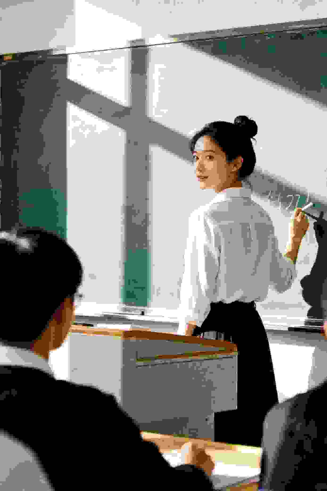 笑到肚子疼